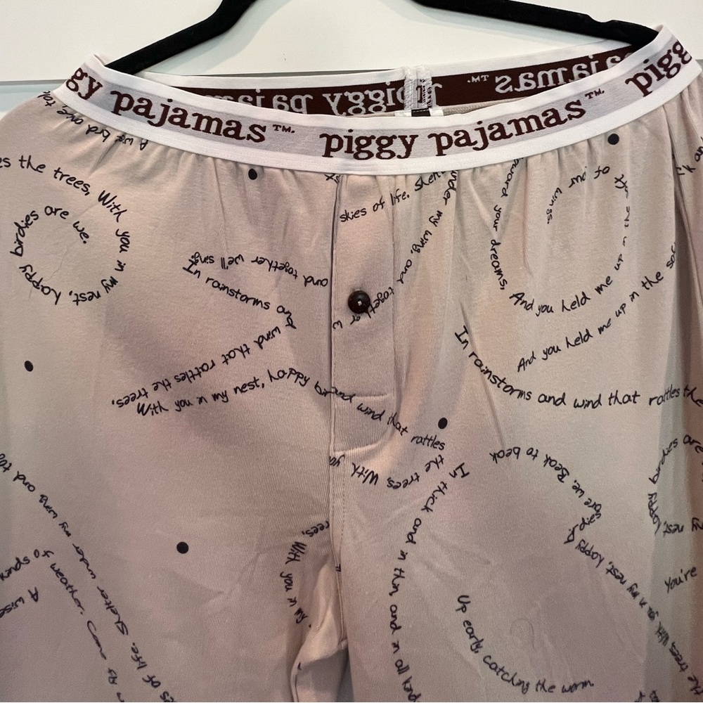 NWOT Piggy Pajama set - Picture 9 of 11
